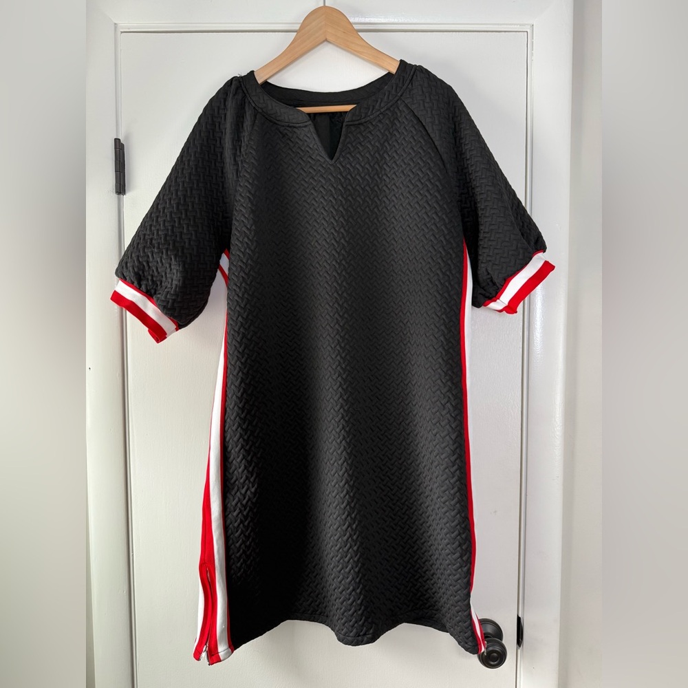 entro Black Textured Shift Dress with Red and White Stripes